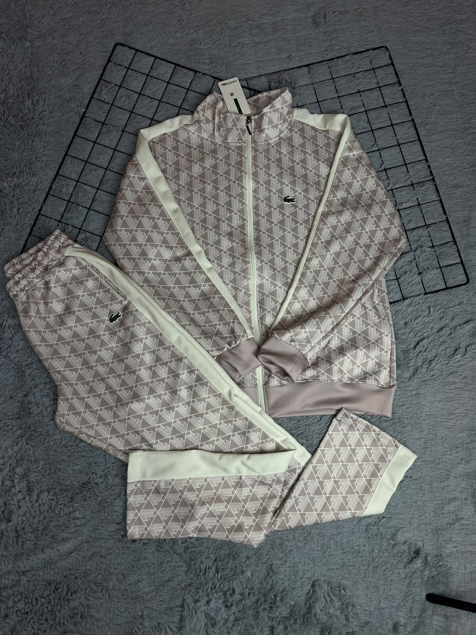 Conjunto de Frio Lacoste
